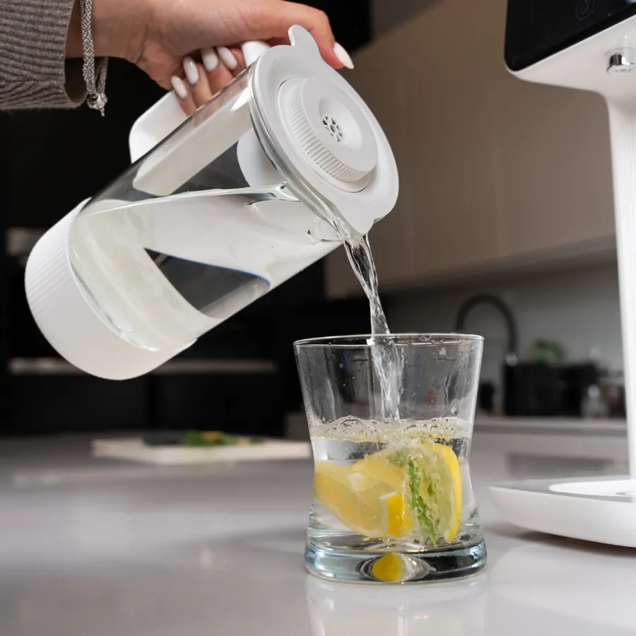 Klarta Aqva szklany dzbanek